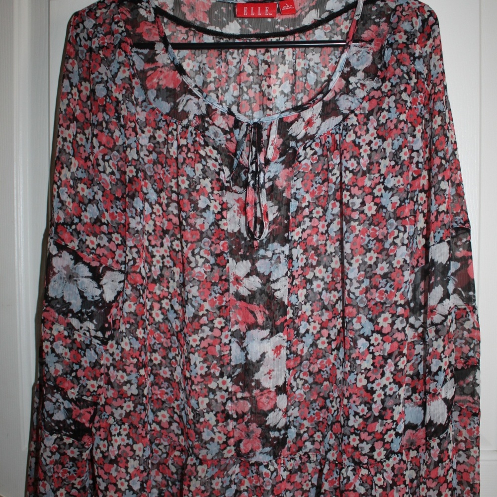 Floral top by Elle